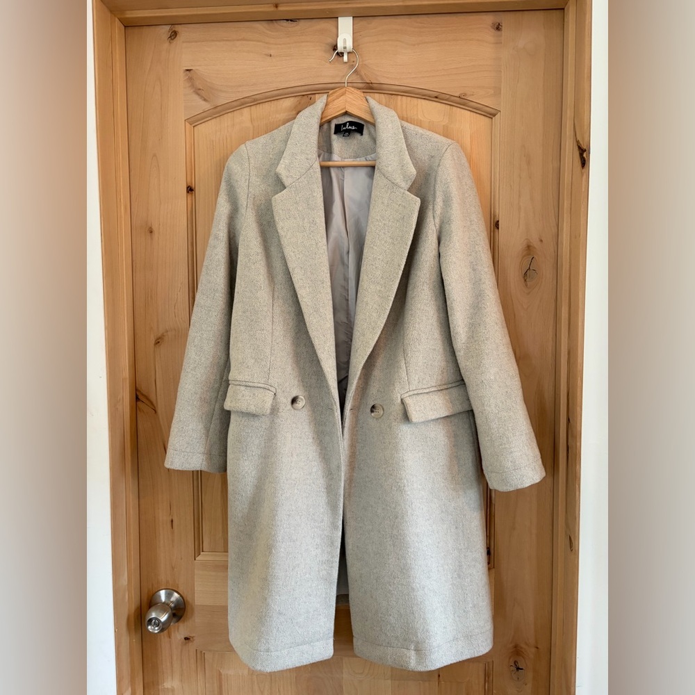 Lulu's Women's grey cream Greige Trench Coat
